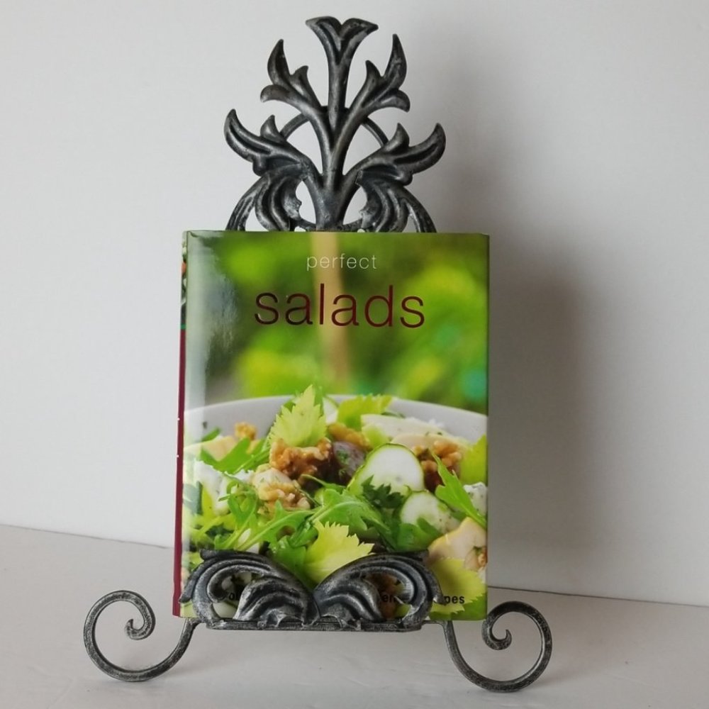 (2) Cooking Books Salads - Chicken / Set of Two. - Picture 2 of 8